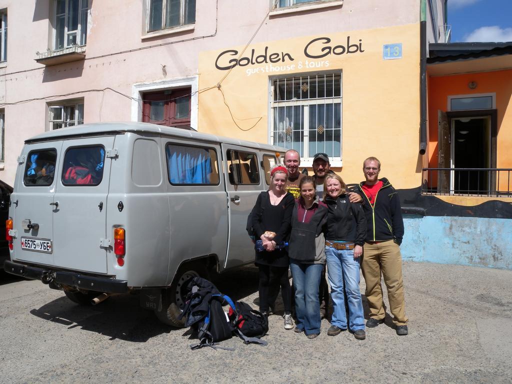 Golden Gobi Hostel & Tours Ulaanbaatar Exterior photo